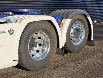 R520 V8 6x2 BOOGIE / RETARDER / FULL AIR